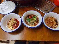 -毛椒火辣重庆火锅串串香(城基路店)