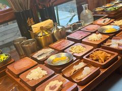 -银米·云南传统过桥米线(双廊黑金冠店)