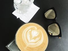 -UNI UNI(环亚凯瑟琳店)