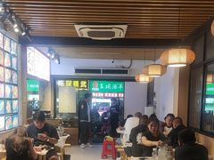 -郑记•不夜城烧烤•龙虾•虾蟹(黄鹤楼店)