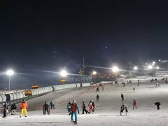 -中旅松花湖滑雪场