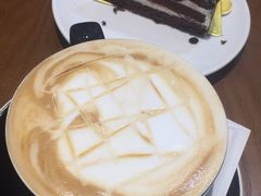 -藏猫猫咖啡主题馆(中央大道店)