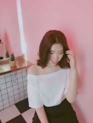 -变画·发型STUDIO