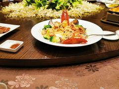 -景月阁空中食府(希尔顿酒店)