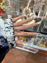 -Nail Me美甲美睫