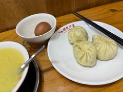 酱肉香菇包子-小胖包子王(阜成门内店)