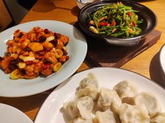 -伊喜饺子·烤鸭(五道口学院路店)