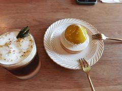 -ZAZA.CAFE.BAR