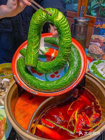 不是贵州去不起，而是在武汉吃酸汤火锅更有性价比！