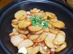 砂锅淮山-何氏排骨(左家塘店)