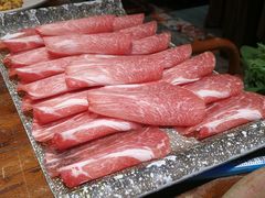 -东巴婆婆云南鱼豆花火锅(大东门店)