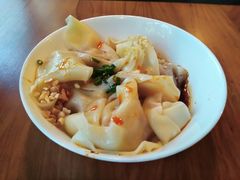 红油抄手-付小姐在成都(中山公园店)