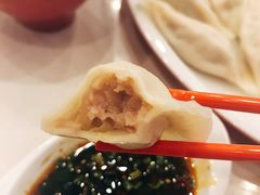 猪肉脆藕水饺-客临百思德·东北特色馆(龙湖时代天街店)