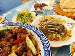 -马尔龙新疆饭店·清真(瑞景店)