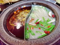 三鲜鸳鸯锅-唇辣号重庆老火锅(亦庄店)