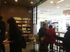 大堂-星巴克(杭州西湖银泰1F店)