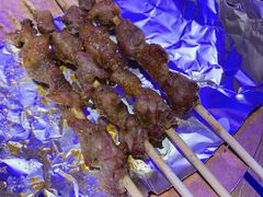 羊肉串-清真·卡德尔大叔新疆主题餐厅(龙汇路店)