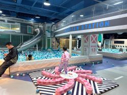 -欧酷世界动力星球(王府井奥莱UP TOWN店)