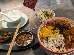 -怪噜范·贵阳小吃大排档(世纪金源店)