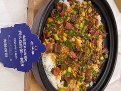 -品海楼·大连海胆锅贴馆(东港店)