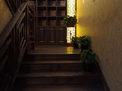 -莱仪堂艾灸经络养生馆(武威东路店)