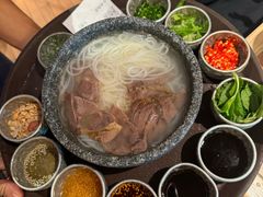 -浩海火燒雲傣家菜(芮欧百货店)