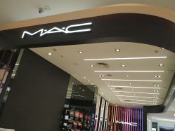 点击看大图 -M·A·C
