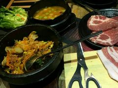 -哈哈碳都·牛肋条无限自助烤肉(台江万达店)