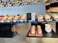 -锦厨自助餐厅·海鲜·牛扒(海口索菲特大酒店)