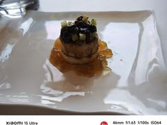 法式鹅肝酱酸樱桃和糖衣开心果-Jean Georges