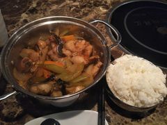 精品鲶鱼锅-猪啊牛呀羊啊铜盘烤肉(正大广场店)