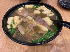 油豆腐牛肉粉丝汤-小杨生煎(香港名都店)
