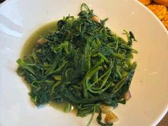 -黄泥岗·地道湖北菜(奥特莱斯店)