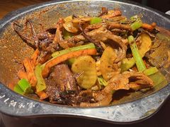 -嘎嘎鸭下巴·爆辣干锅(明教寺店)