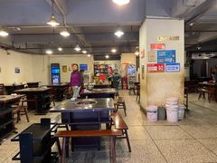 大堂-邓莽子老火锅(中兴路总店)