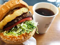 -The Habit Burger Grill 哈比特汉堡(世博店)