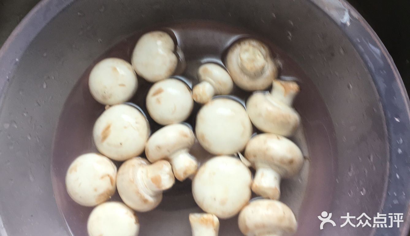 今天吃什么之清炒蘑菇也很美味