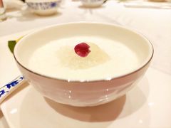 燕窝双皮奶-Yan Ting 宴庭中餐厅(上海静安瑞吉酒店)