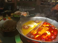 -湊湊火锅·茶憩(恒隆广场店)