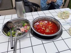 -周良天山牛杂城(天山路总店)