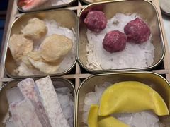 -尚尚仙·酸汤猪手·猪肚鸡火锅(华联万柳购物中心店)