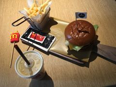 -麦当劳(新王府井店)