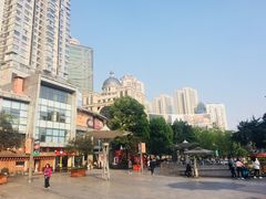 -日月光中心广场