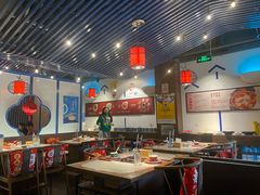 -尚尚仙·酸汤猪手·猪肚鸡火锅(华联万柳购物中心店)