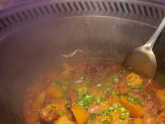 -山河屯铁锅炖鲜鹅·东北菜(开发区一店)