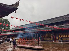 -峨眉山报国寺