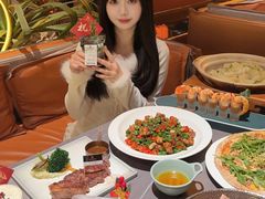 -洛缦音乐餐厅(工业展览馆万象城店)