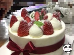 -花花卷卷·鲜食蛋糕(静安久光百货店)