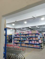 -逝水玩具折扣店