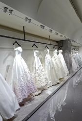 -南京宝娜嫁衣婚纱礼服馆(中央路店)